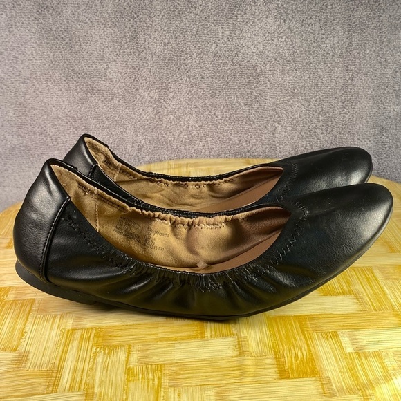Time And Tru Shoes Women’s Size 7 Ballet Flats‎ Color Black Memory Foam - Picture 1 of 10